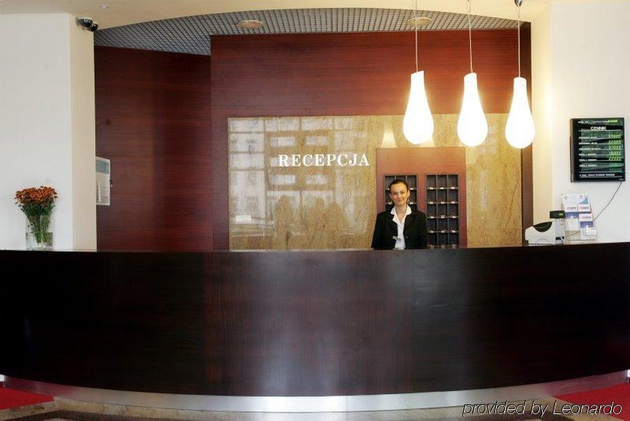 Hotel Dal 格但斯克 内观 照片