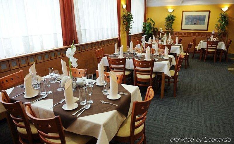 Hotel Dal 格但斯克 餐厅 照片
