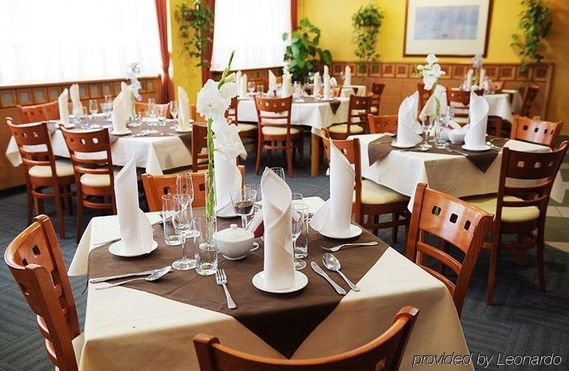 Hotel Dal 格但斯克 餐厅 照片