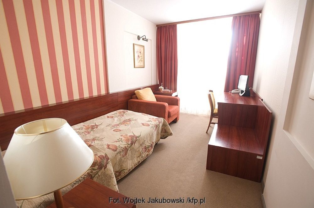 Hotel Dal 格但斯克 外观 照片